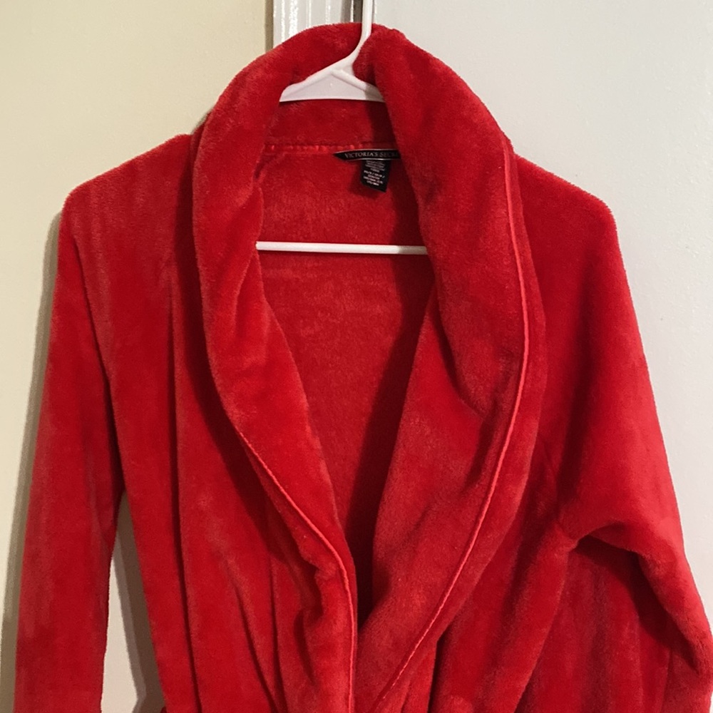 Victoria’s Secret Robe - Picture 3 of 7